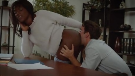 Ebony goddess Ana Foxx gives white boy a taste of her chocolate pussy - Bellesa Films